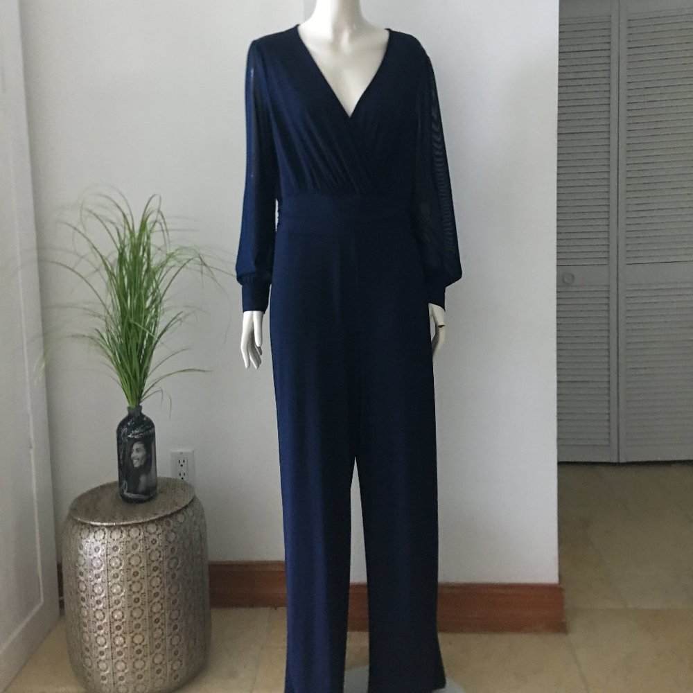Ladies NWT Dk blue Jumpsuit, sz 10